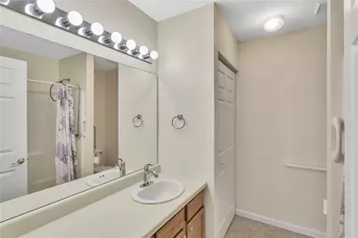 525 Kelly Blvd, Slippery Rock, PA 16057 - Photo 17