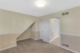 525 Kelly Blvd, Slippery Rock, PA 16057 - Photo 13