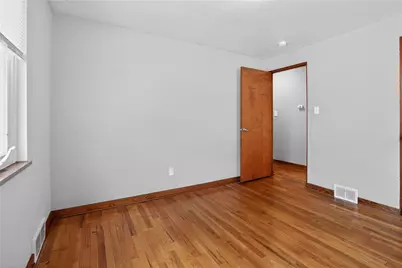 2008 Patterson Ave, McKeesport, PA 15132 - Photo 11