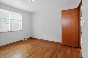 2008 Patterson Ave, McKeesport, PA 15132 - Photo 5