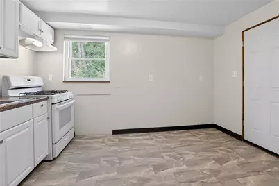 2008 Patterson Ave, McKeesport, PA 15132 - Photo 17