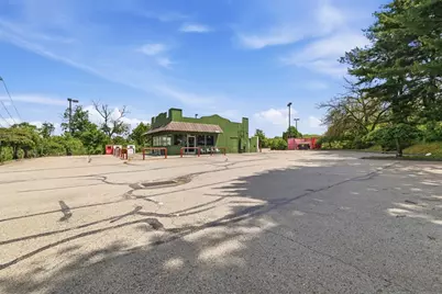 3181 Washington Pike, South Fayette, PA 15017 - Photo 19