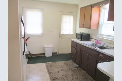 2801 Pioneer Drive, Harmony Township, PA 15003 - Photo 5