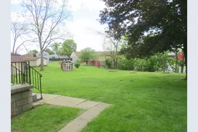 2801 Pioneer Drive, Harmony Township, PA 15003 - Photo 3