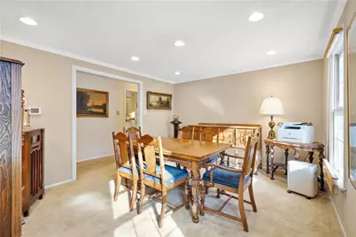 1693 Hathaway Ln, Pittsburgh, PA 15241 - Photo 17