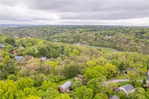 1693 Hathaway Ln, Pittsburgh, PA 15241 - Photo 11