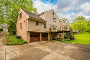 1693 Hathaway Ln, Pittsburgh, PA 15241 - Photo 7
