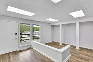 [Address not provided], Cecil, PA 15317 - Photo 9