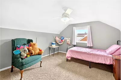 301 Owens Ave, Liberty Boro, PA 15133 - Photo 23