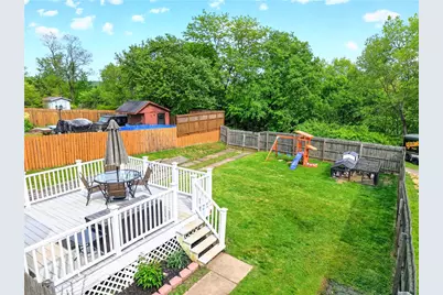 301 Owens Ave, Liberty Boro, PA 15133 - Photo 33
