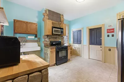 2915 Chartiers Avenue, Pittsburgh, PA 15204 - Photo 17