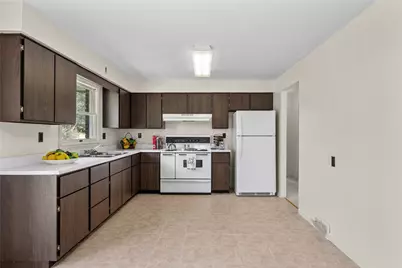 125 Lynn Rd, Brownsville, PA 15417 - Photo 9