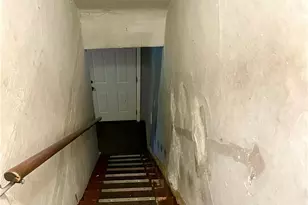 14 Sprain St, Pittsburgh, PA 15212 - Photo 11
