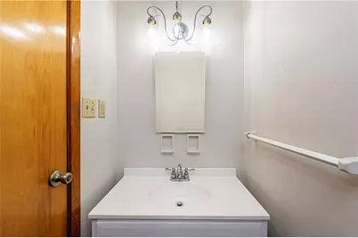 129 Franklin Drive, Greensburg, PA 15601 - Photo 17