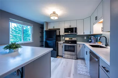 105 Lebeouf, Pittsburgh, PA 15068 - Photo 13