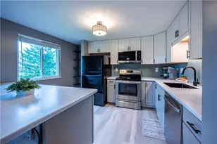 105 Lebeouf, Pittsburgh, PA 15068 - Photo 13