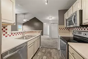 3204 Lenox Dr, Bethel Park, PA 15102 - Photo 11