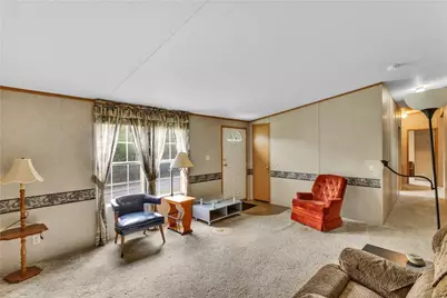 170 Silvis, Export, PA 15632 - Photo 9