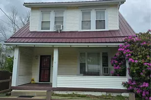 1221 Martin Ave, New Kensington, PA 15068 - Photo 1