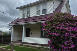 1221 Martin Ave, New Kensington, PA 15068 - Photo 3