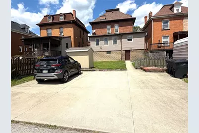 309 W College St, Canonsburg, PA 15317 - Photo 29
