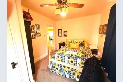 309 W College St, Canonsburg, PA 15317 - Photo 23