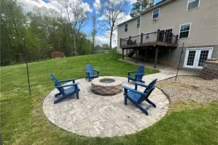 113 Oakwood Dr, Oakland Township, PA 16002 - Photo 7