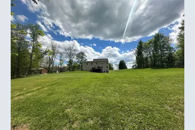 113 Oakwood Drive, Oakland Township, PA 16002 - Photo 9
