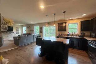 113 Oakwood Dr, Oakland Township, PA 16002 - Photo 19