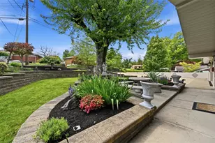 226 Williamsburg Dr, Monroeville, PA 15146 - Photo 37