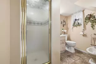 226 Williamsburg Dr, Monroeville, PA 15146 - Photo 31