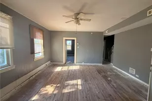 519 Margaret St, Pittsburgh, PA 15210 - Photo 11