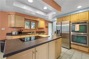 410 Hi Tor Dr, Pittsburgh, PA 15236 - Photo 7