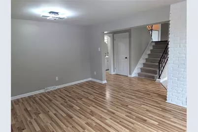 2317 Marbury Rd, Pittsburgh, PA 15221 - Photo 9