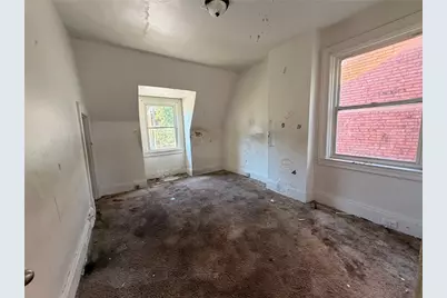215 Moore Ave, Pittsburgh, PA 15210 - Photo 15