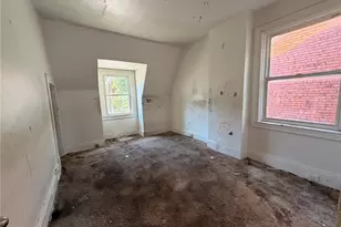 215 Moore Ave, Pittsburgh, PA 15210 - Photo 15