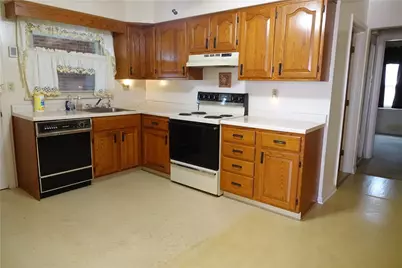 101 White Oak Drive, Twp of But SE, PA 16001 - Photo 7