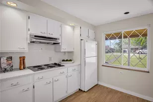 5767 Smith Dr, Bethel Park, PA 15102 - Photo 7