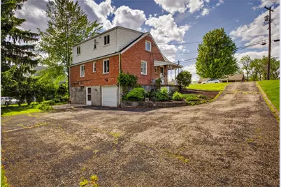 5767 Smith Dr, Bethel Park, PA 15102 - Photo 41