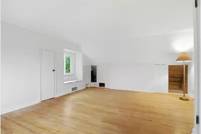 5767 Smith Dr, Bethel Park, PA 15102 - Photo 25