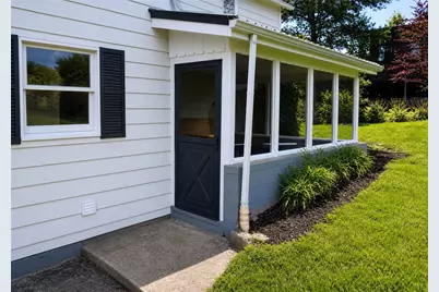 1106 Delaware St, Export, PA 15632 - Photo 5