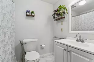 1382 Lincoln Dr, Center Township, PA 15061 - Photo 25