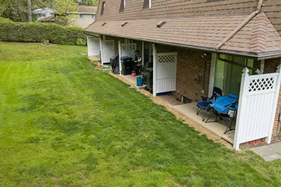1382 Lincoln Drive, Center Township, PA 15061 - Photo 5