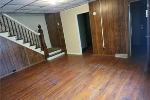 1827 Flagler St, McKeesport, PA 15132 - Photo 3