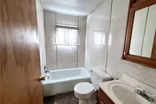 115 Georgia Ave, Vandergrift, PA 15690 - Photo 17