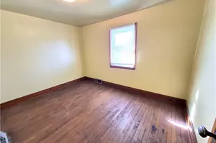 115 Georgia Ave, Vandergrift, PA 15690 - Photo 9