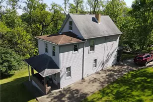 1520 Alverado Ave, Beechview, PA 15216 - Photo 7