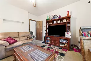 1520 Alverado Ave, Beechview, PA 15216 - Photo 15