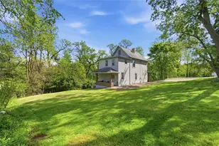 1520 Alverado Ave, Beechview, PA 15216 - Photo 5