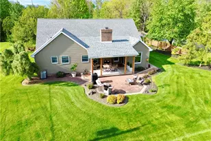 254 W Parkside Dr, Neshannock Township, PA 16105 - Photo 7